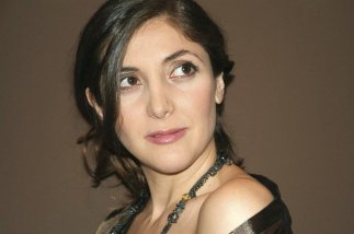 La escritora bilbaína Espido Freire construye un libro con octubre y Oilea