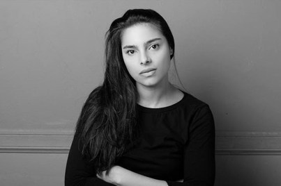 A pesar de su juventud, Margarita García Robayo  trenza una historia con los mimbres de sus recuerdos de infancia