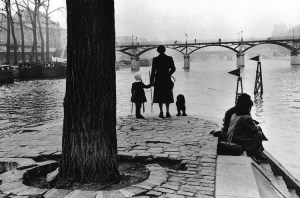 "Pont des Arts" del fotógrafo Henri Cartier Bresson