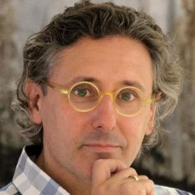 Antonio Salvador es coautor de "El saqueo de los ERE"