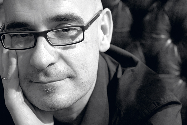 Francisco Castro, autor de "Amor é unha palabra coma outra calquera"