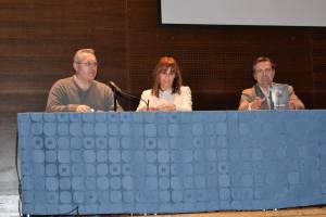 Presentación de "Un cesto de mazás" en Bueu