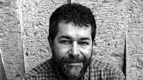 Marçal Aquino, autor de "Yo recibiría las peores noticias de tus lindos labios"