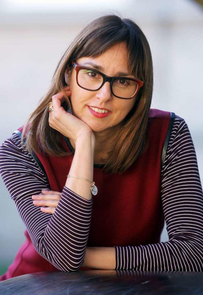 Ana Cabaleiro estréase na literatura con "Sapos e Sereas"