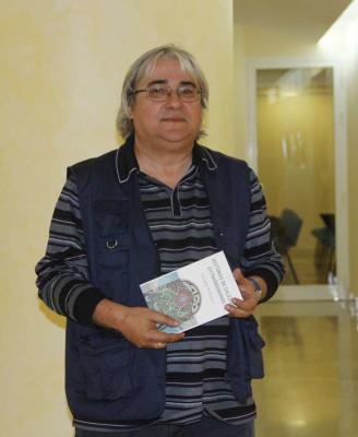 Salvador Rodríguez, autor de "Historias de galegos extraordinarios"