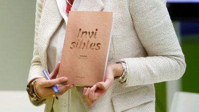 Invisibles.Relatos do maltrato